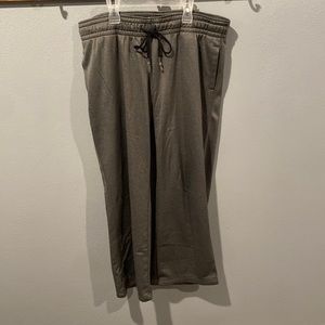 Women’s Under Armour Fleece Coolgear Sweatpants (Gray)